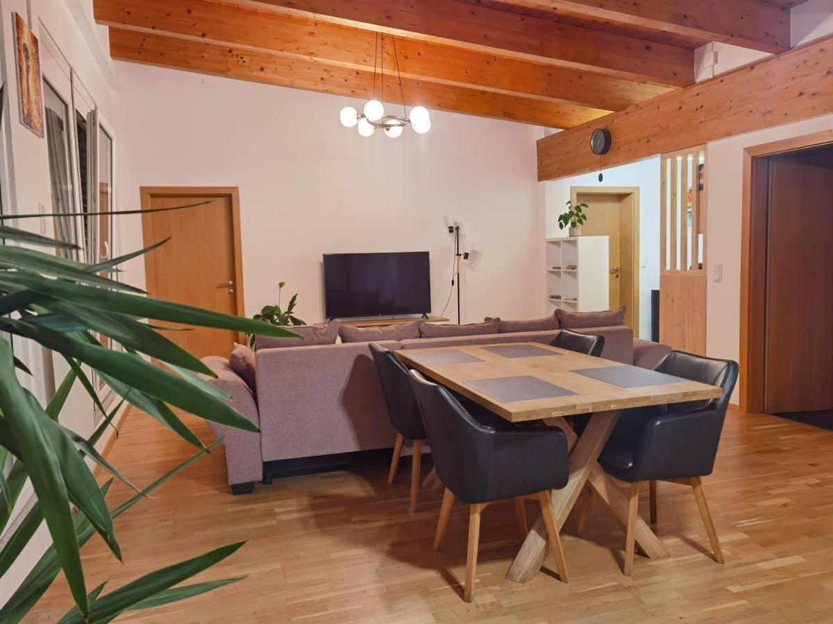 Beehome Apartment Purkersdorf Luaran gambar